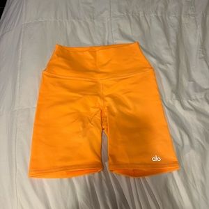 Alo biker shorts